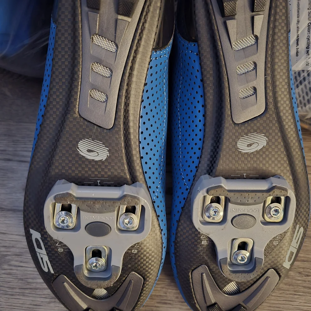 Men's Blue Athletic Cycling Shoes " Excellent Peloton Bike Shoes. - Picture 3 of 8